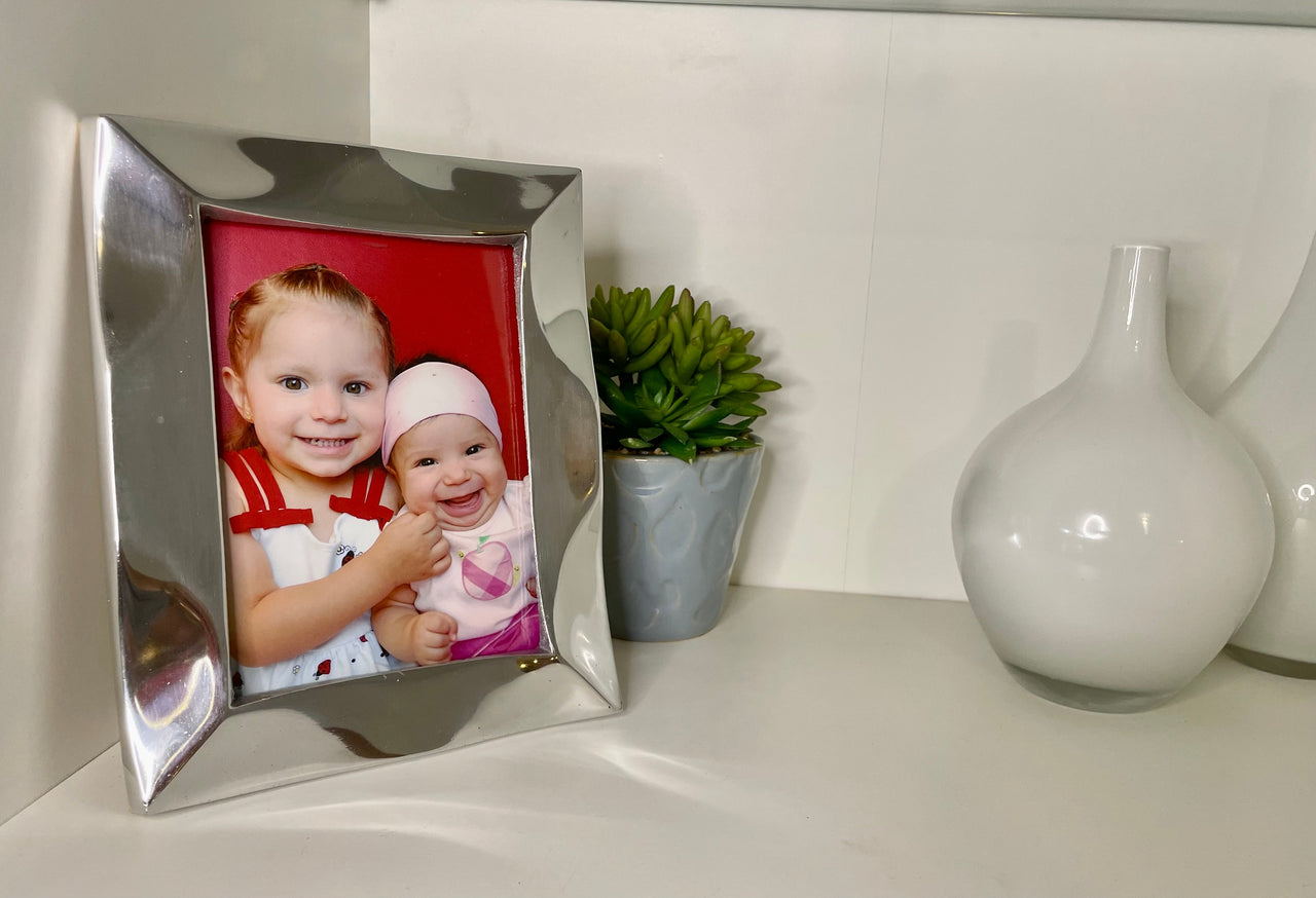 Choixe Minimalist Recycled Aluminum Picture Frame