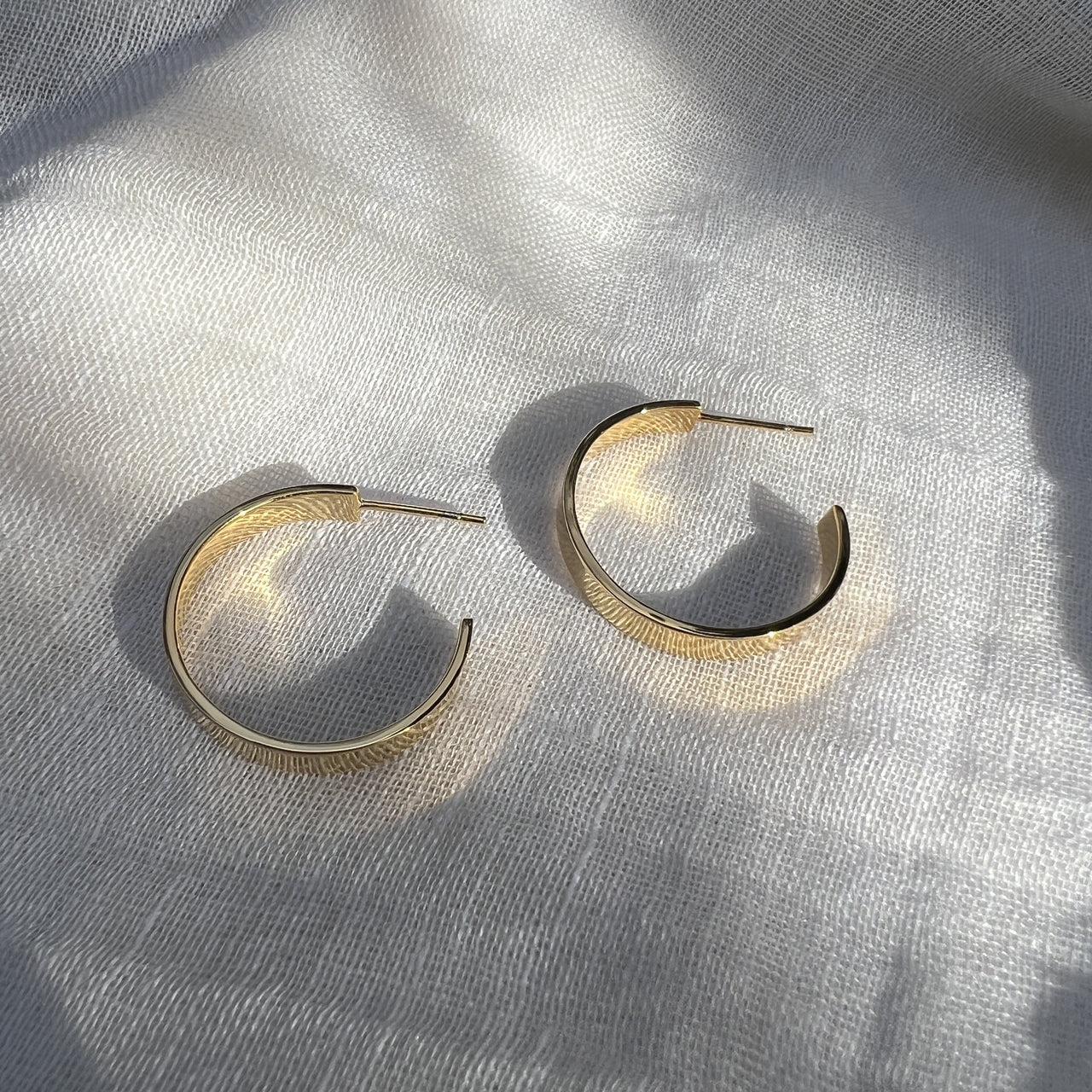 Chunky Bombshell Hoop Earrings